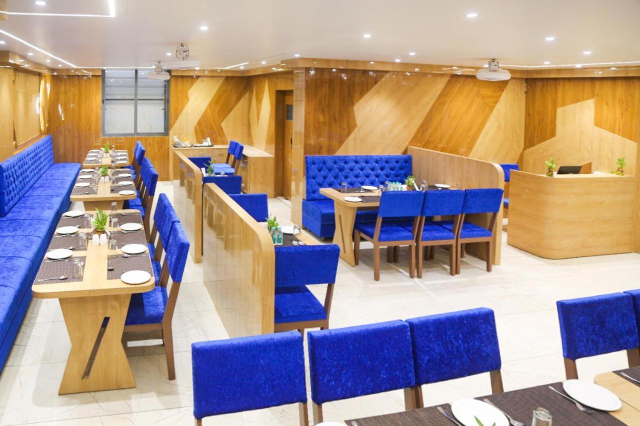 Hotel Nova Pride Раджкот Экстерьер фото